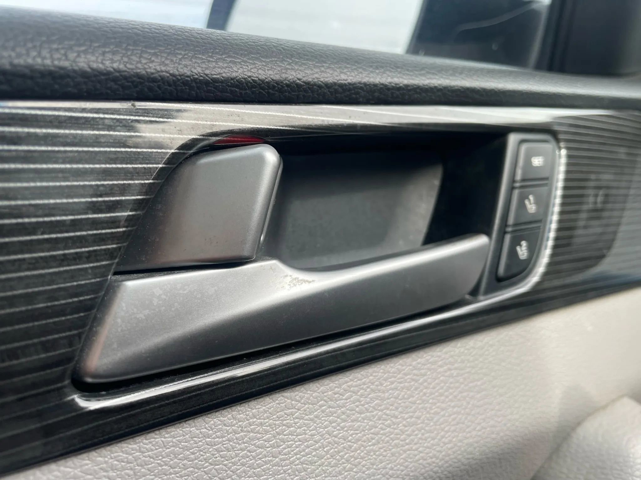 Used 2018 Hyundai Sonata Limited FWD image 13