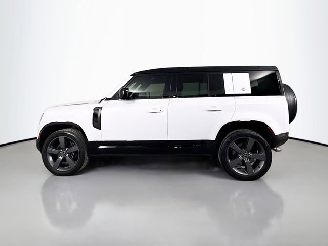 Used 2023 Land Rover Defender 110 V8 AWD/4WD image 8
