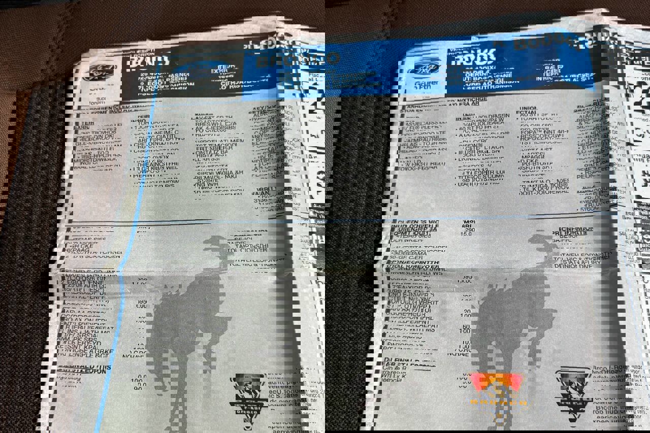 Used 2023 Ford Bronco Outer Banks image 43