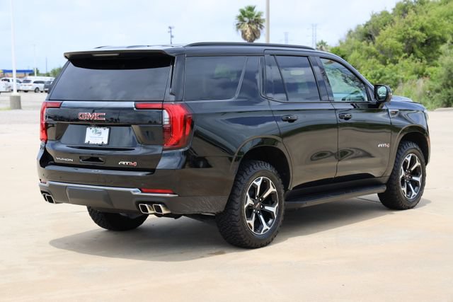 Used 2025 GMC Yukon AT4 AWD/4WD image 8