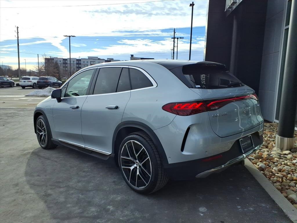 Used 2023 Mercedes-Benz EQE 350+ 4MATIC SUV image 4