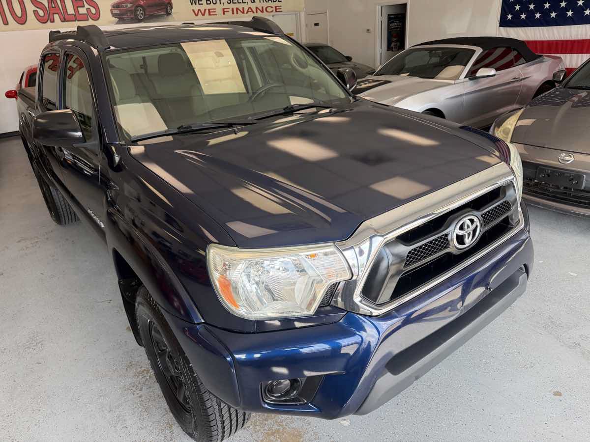 Used 2013 Toyota Tacoma PreRunner w/ SR5 Pkg RWD image 10