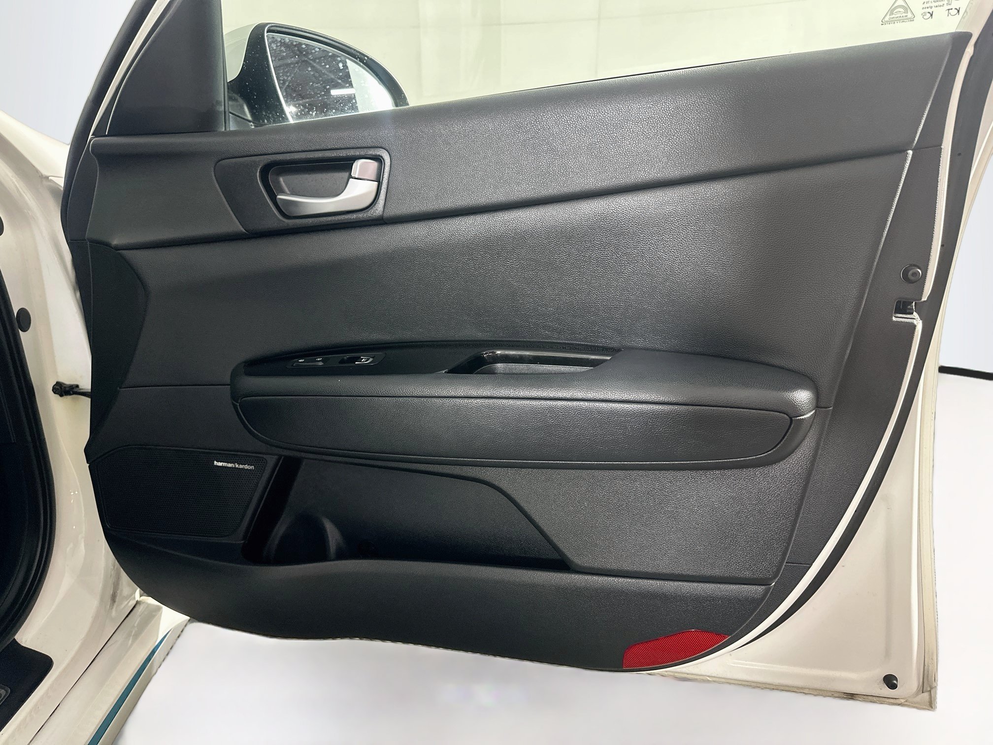 Used 2017 Kia Optima EX FWD image 32