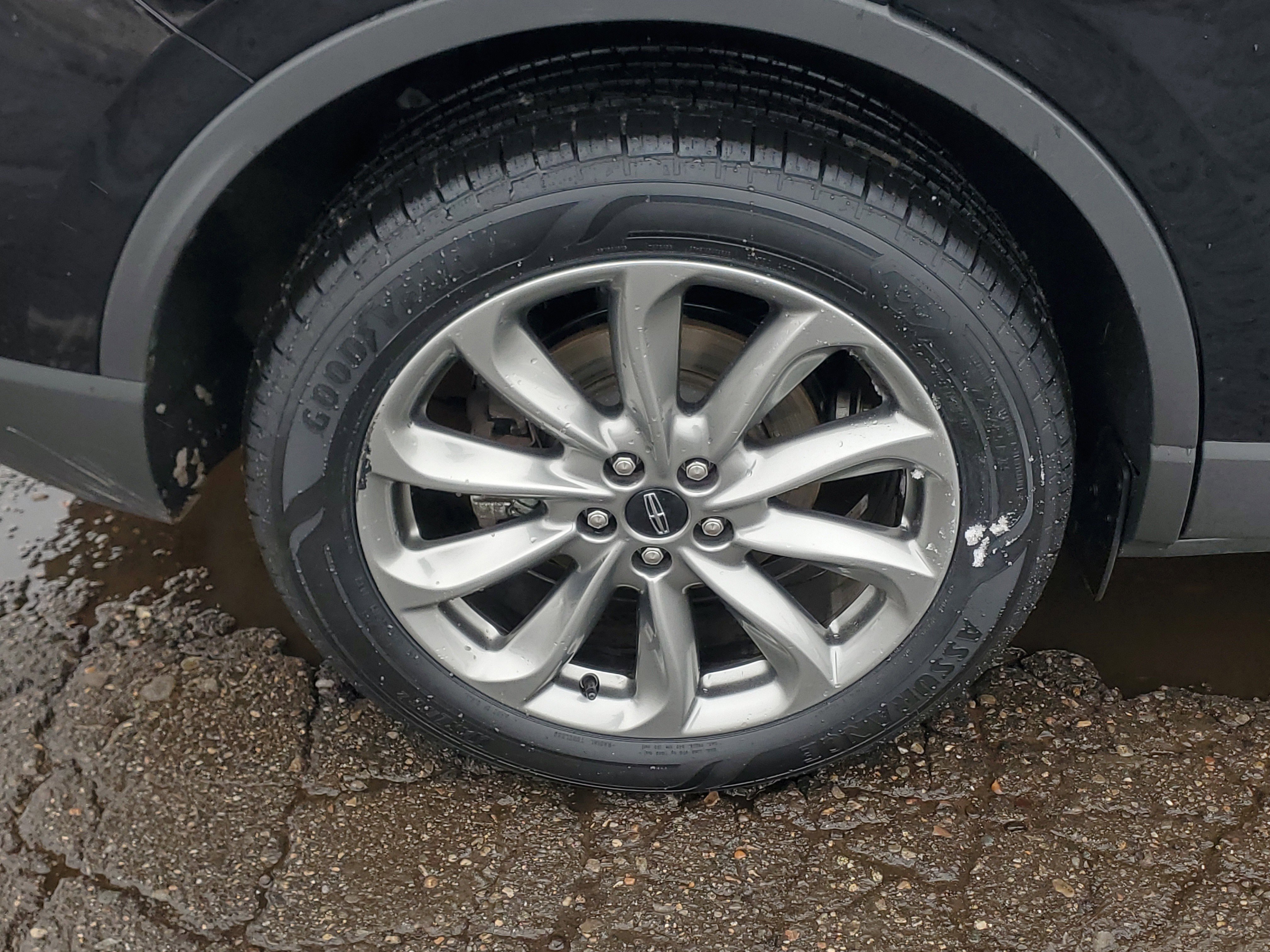 Certified 2022 Lincoln Corsair AWD w/ Premium Package image 7