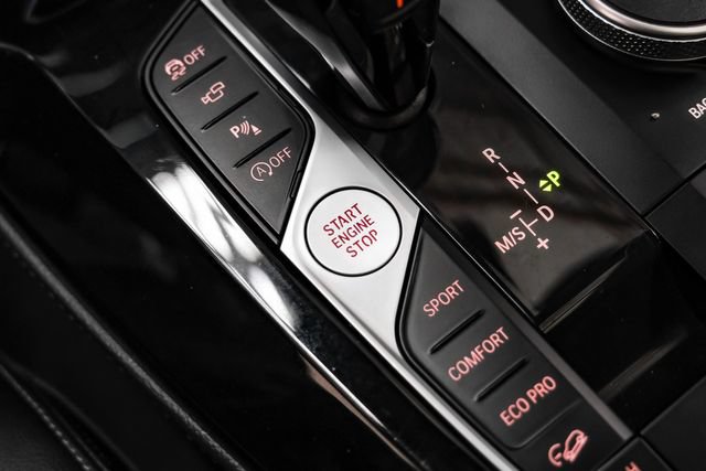 Used 2024 BMW X4 xDrive30i AWD/4WD image 17
