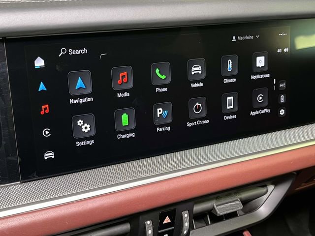 Certified 2025 Porsche Cayenne E-Hybrid image 28