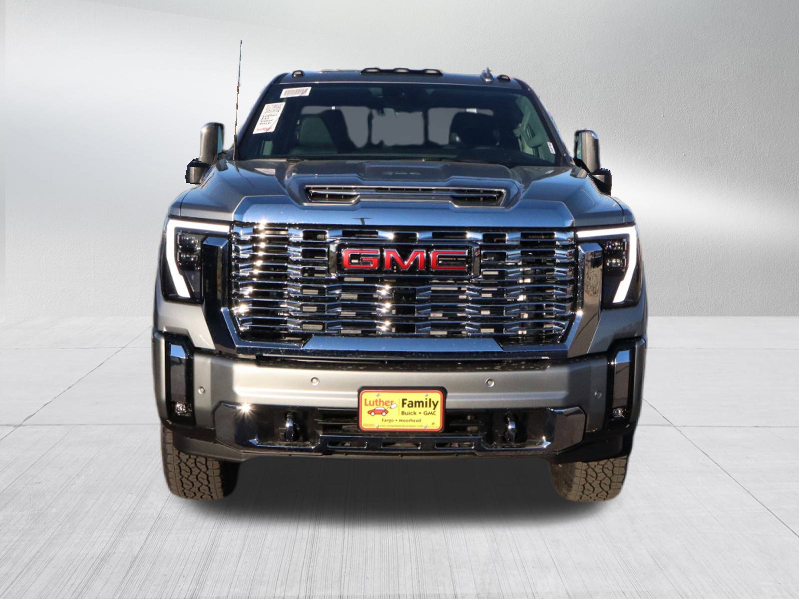 New 2026 GMC Sierra 3500 Denali w/ Denali Reserve Package image 2