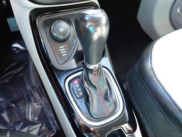 Used 2020 Jeep Compass Limited AWD/4WD image 16