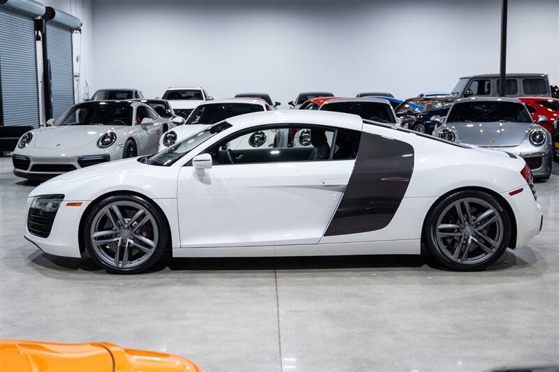 Used 2014 Audi R8 V8 AWD/4WD image 3