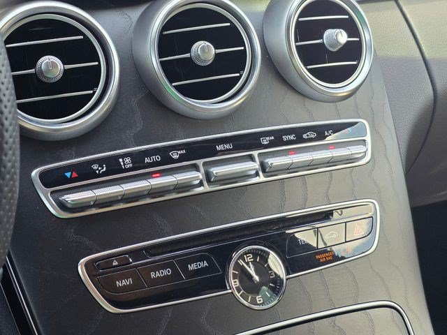Used 2017 Mercedes-Benz C 300 4MATIC Sedan image 34