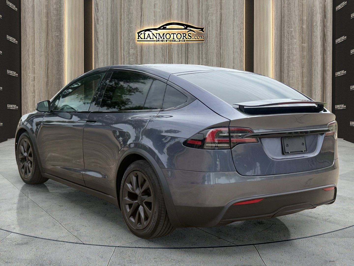 Used 2023 Tesla Model X AWD/4WD image 10