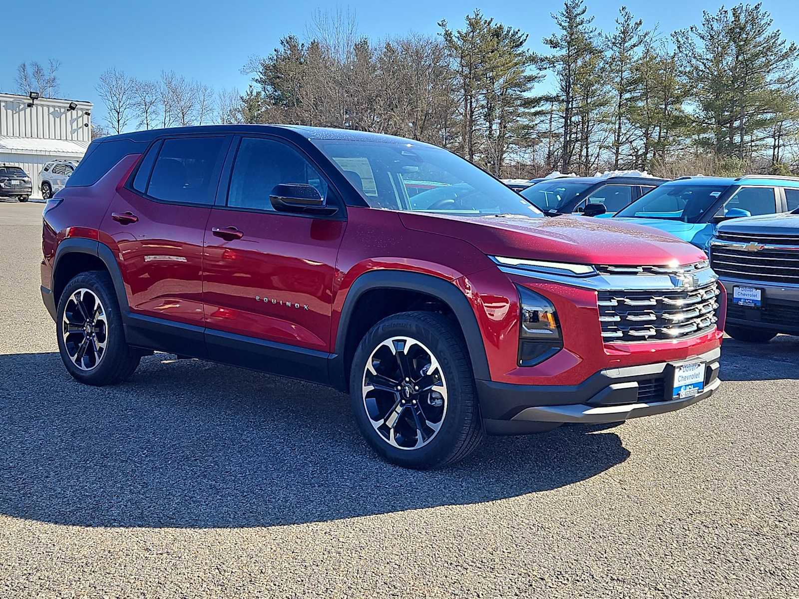New 2026 Chevrolet Equinox LT w/ Convenience Package II AWD/4WD image 2