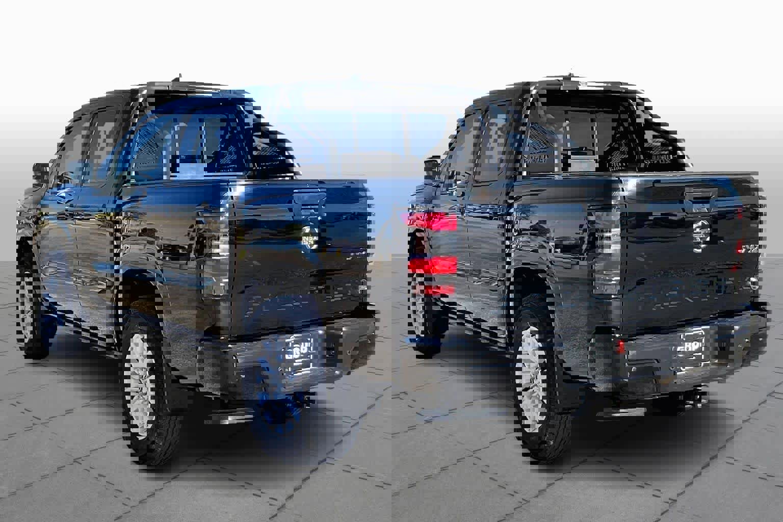 Used 2022 Nissan Frontier SV w/ SV Premium Package image 11