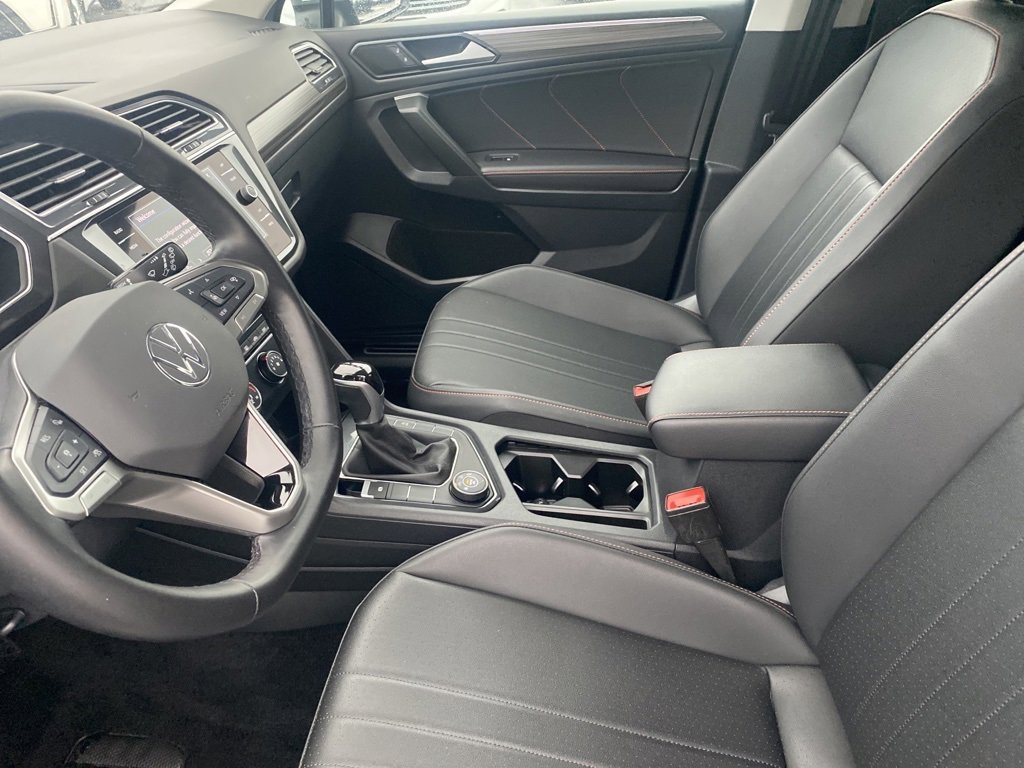 Used 2024 Volkswagen Tiguan Wolfsburg Edition image 5