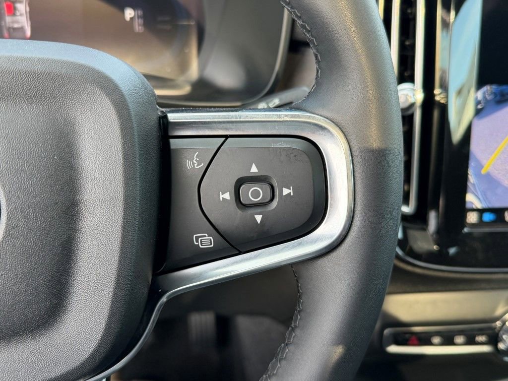 Certified 2023 Volvo C40 P8 Recharge Plus w/ Protection Package Premier image 30