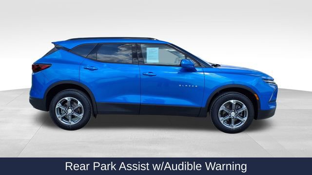 Used 2024 Chevrolet Blazer LT w/ Convenience Package image 9
