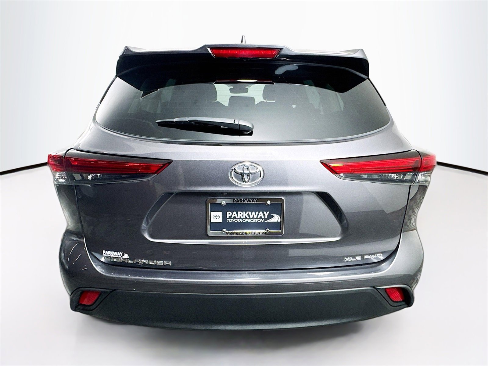 Used 2022 Toyota Highlander XLE image 20