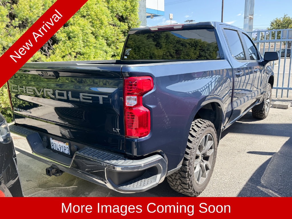 Used 2022 Chevrolet Silverado 1500 LT RWD image 2