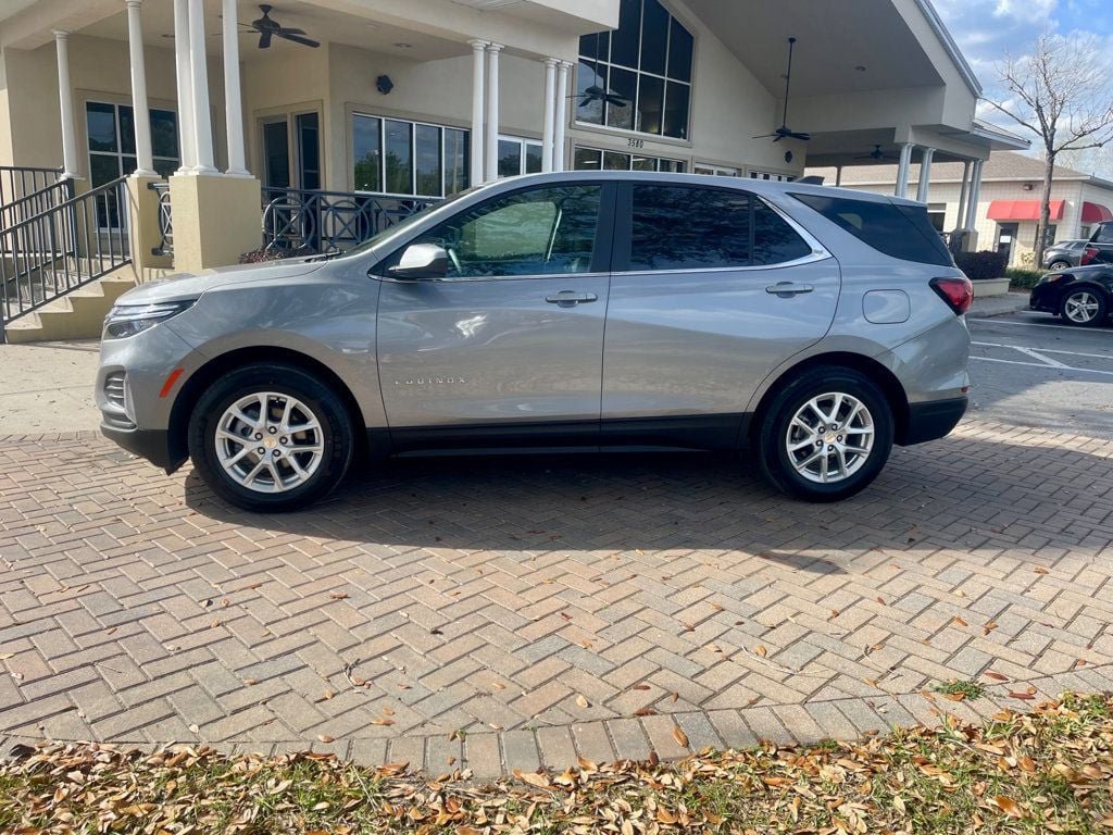 Used 2024 Chevrolet Equinox LT FWD image 2
