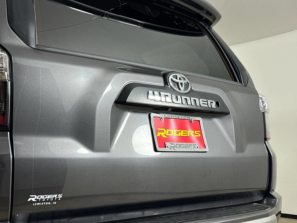 Certified 2019 Toyota 4Runner TRD Off-Road Premium AWD/4WD image 28
