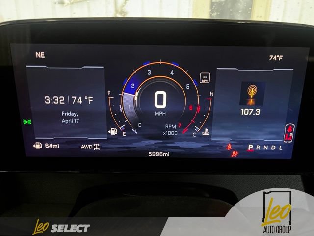 Used 2026 Chevrolet Traverse LT w/ Driver Confidence Package AWD/4WD image 12