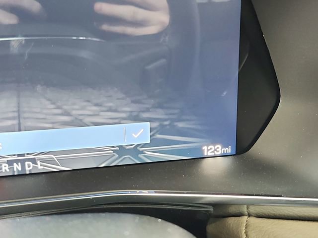 New 2026 GMC Canyon Denali image 23