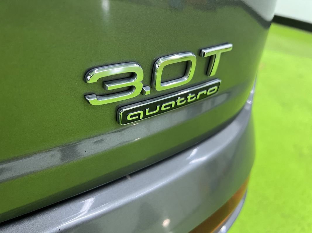 Used 2017 Audi Q7 3.0T Premium Plus w/ Premium Plus Package image 14