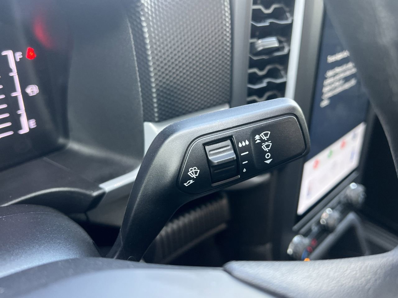 New 2025 Ford Ranger XL w/ Trailer Tow Package image 10