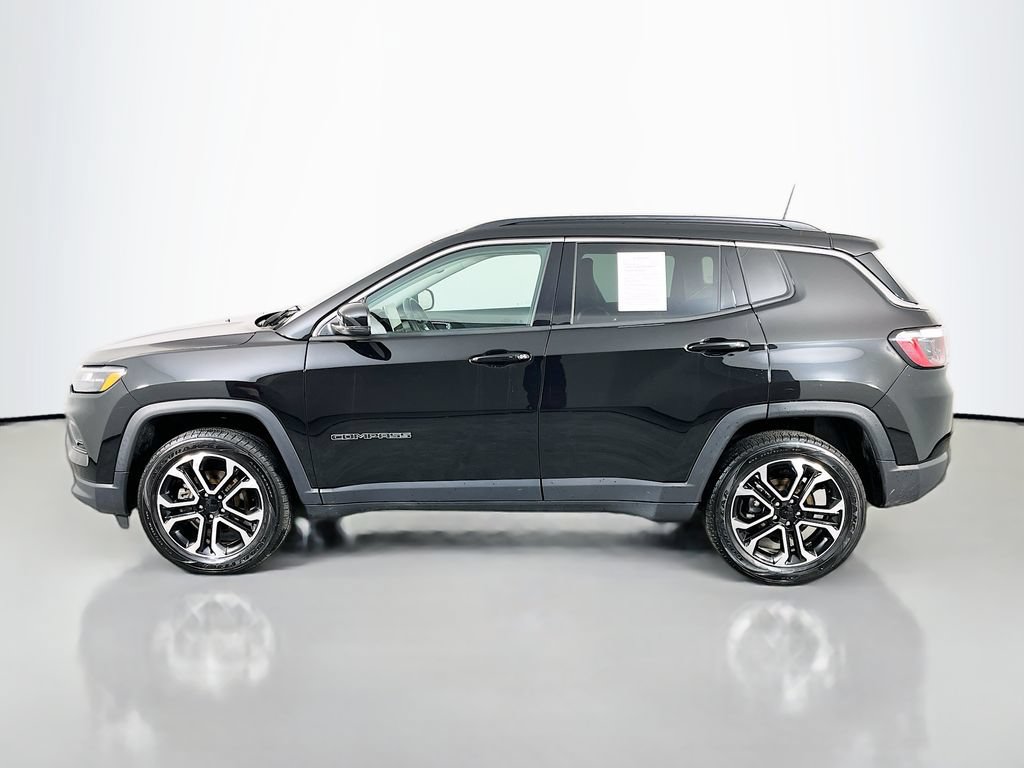 Used 2022 Jeep Compass Limited AWD/4WD image 5