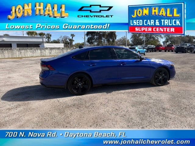 Used 2024 Honda Accord Sport image 12