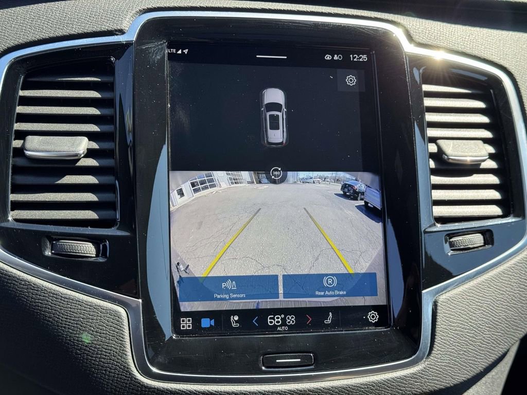 Certified 2023 Volvo XC90 B6 Plus w/ Protection Package Premier image 26