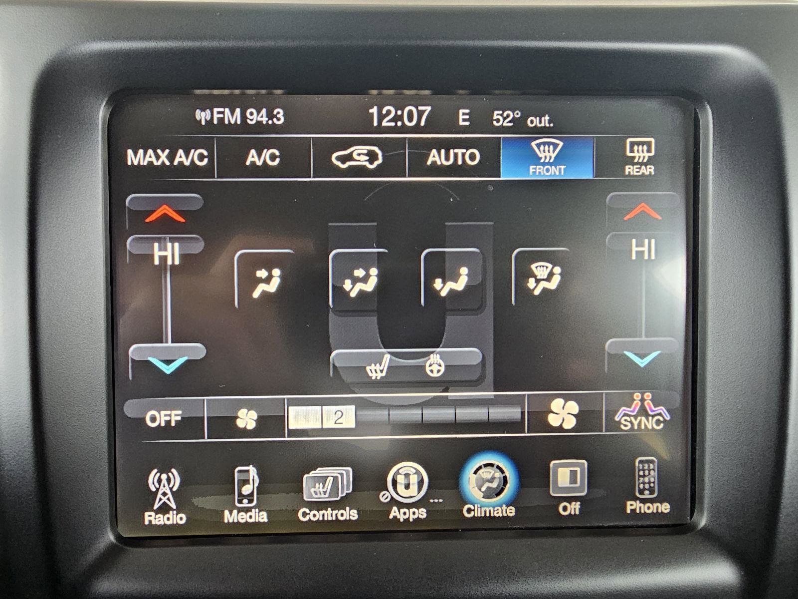 Used 2017 Jeep Cherokee Limited image 27