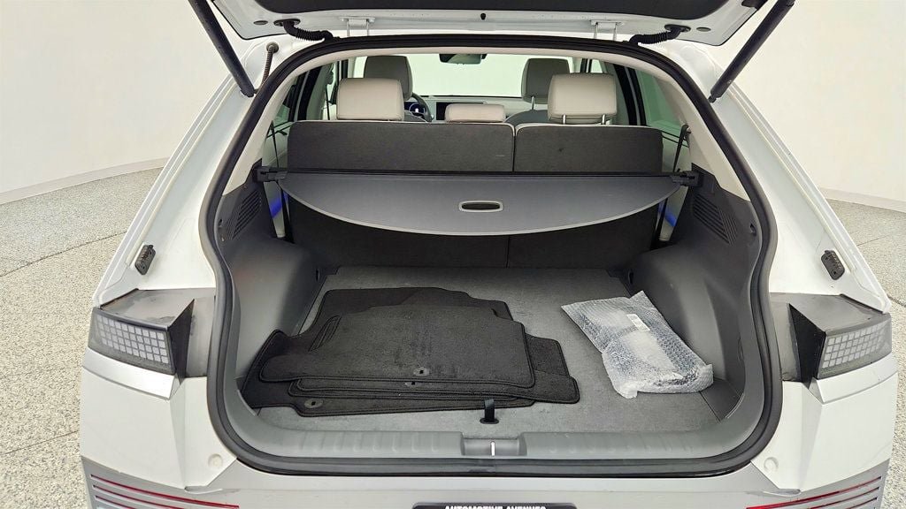 Used 2024 Hyundai Ioniq 5 Limited RWD image 23