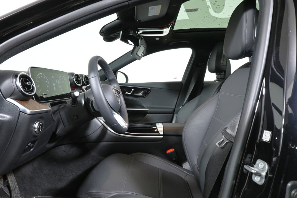 Certified 2026 Mercedes-Benz C 300 4MATIC Sedan image 3