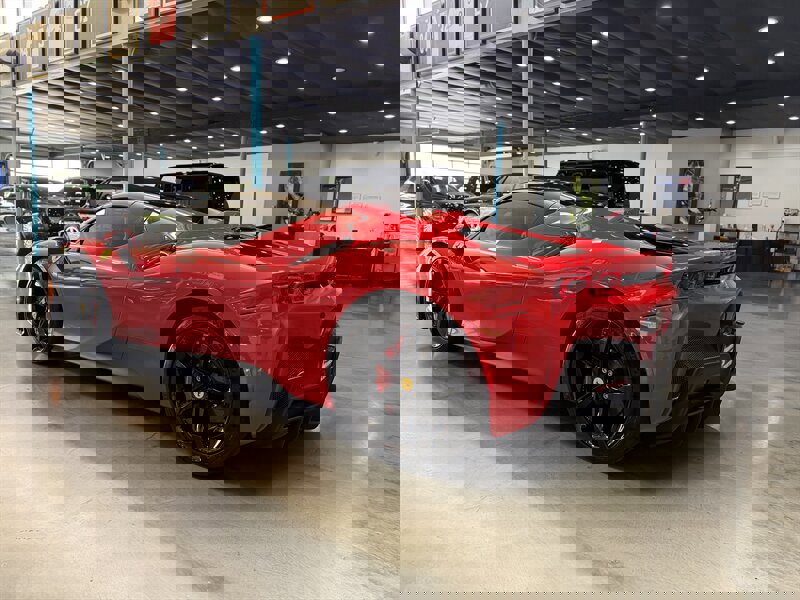 Used 2024 Ferrari SF90 Spider image 12