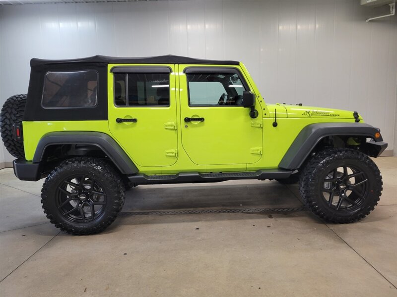 Used 2016 Jeep Wrangler Unlimited Sport w/ Quick Order Package 24S AWD/4WD image 11