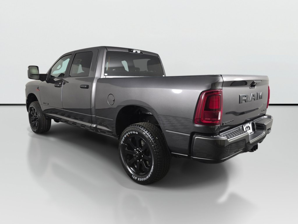 New 2026 RAM 3500 Big Horn AWD/4WD image 6