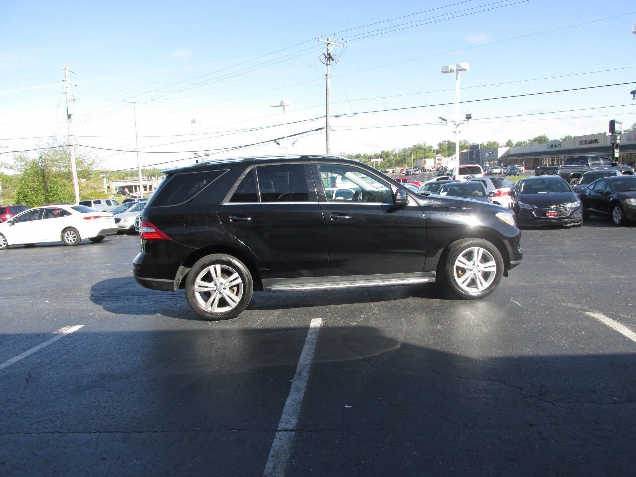 Used 2015 Mercedes-Benz ML 350 4MATIC image 3