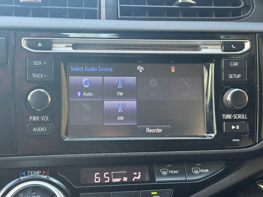 Used 2015 Toyota Prius C Two image 21