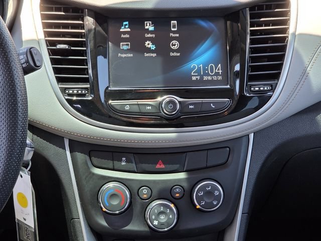 Used 2017 Chevrolet Trax LS AWD/4WD image 12