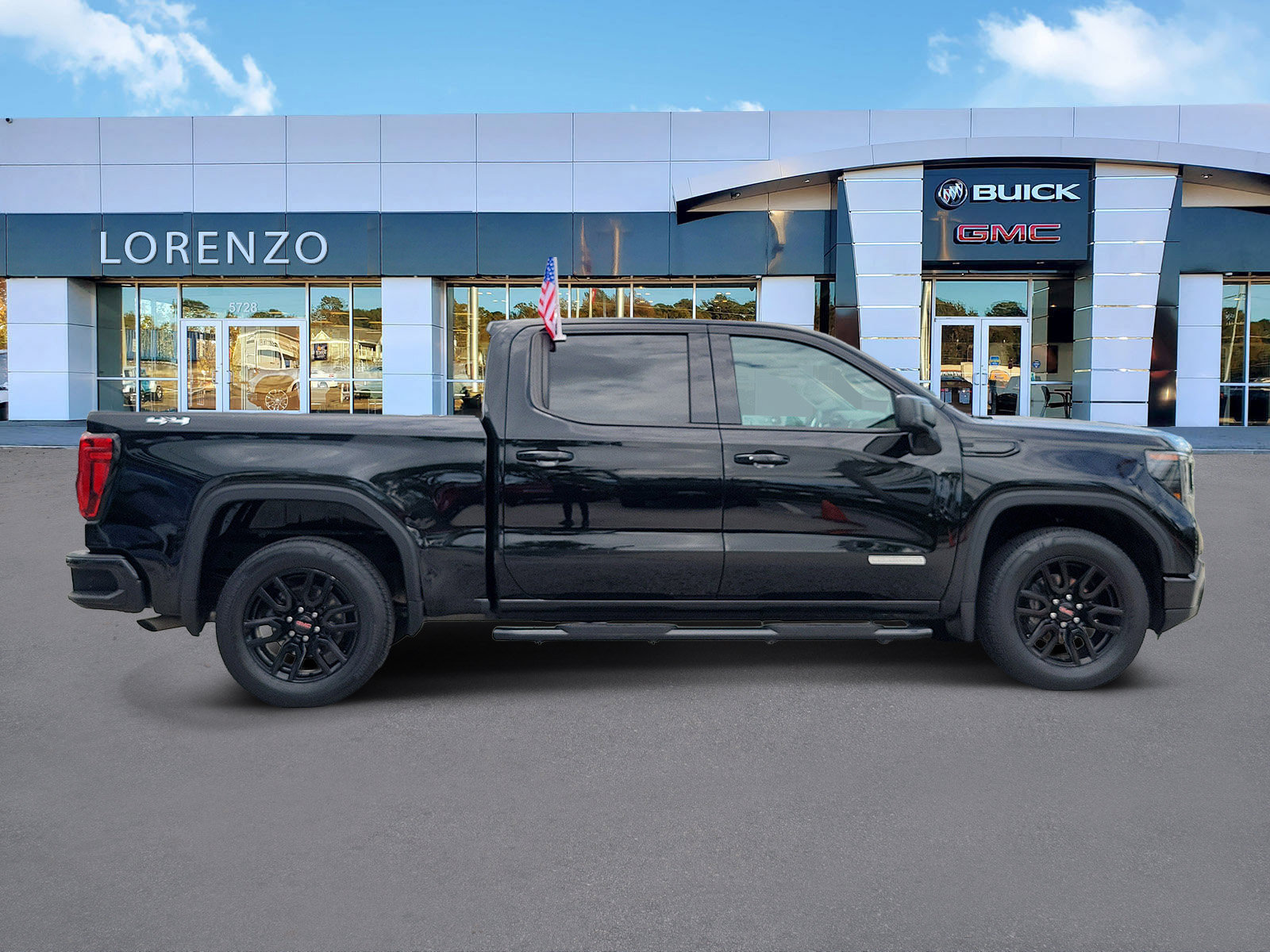 Used 2024 GMC Sierra 1500 Elevation AWD/4WD image 4