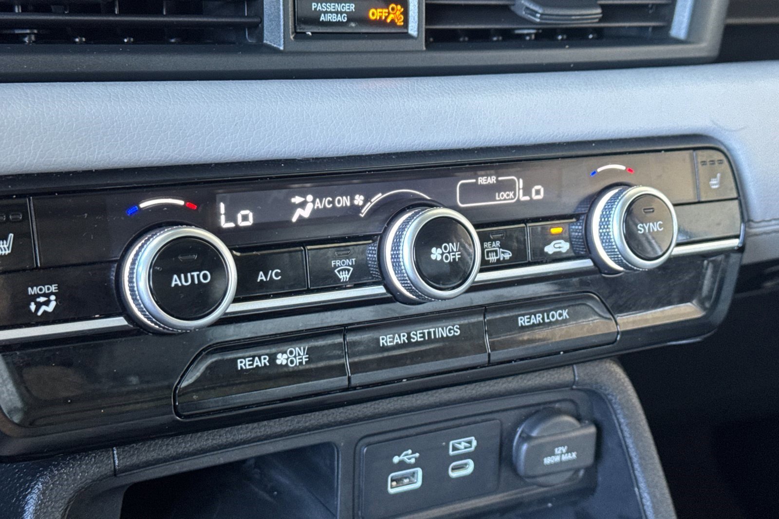 Used 2023 Honda Pilot Touring image 20