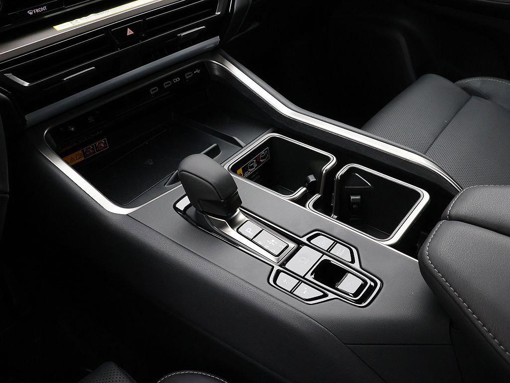New 2026 Lexus TX 550h AWD Plug-In Hybrid image 26