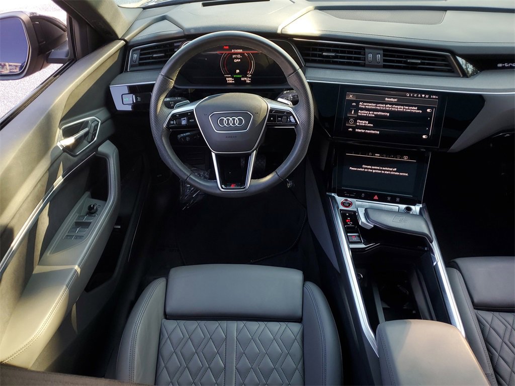 Used 2023 Audi e-tron S Prestige w/ Prestige Package image 21