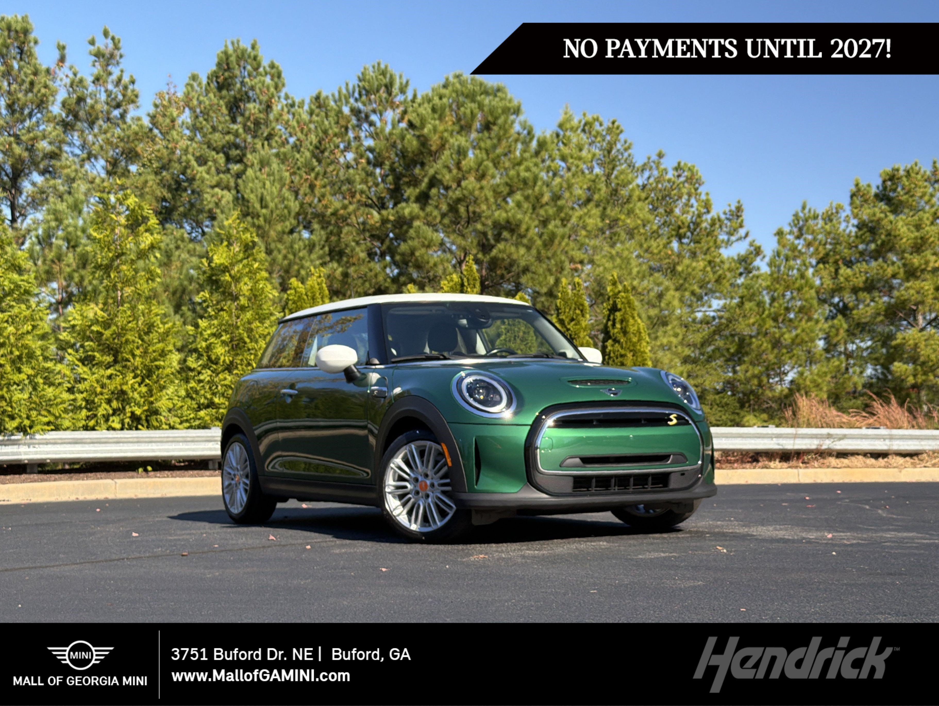 Used 2024 MINI Cooper SE FWD image 1