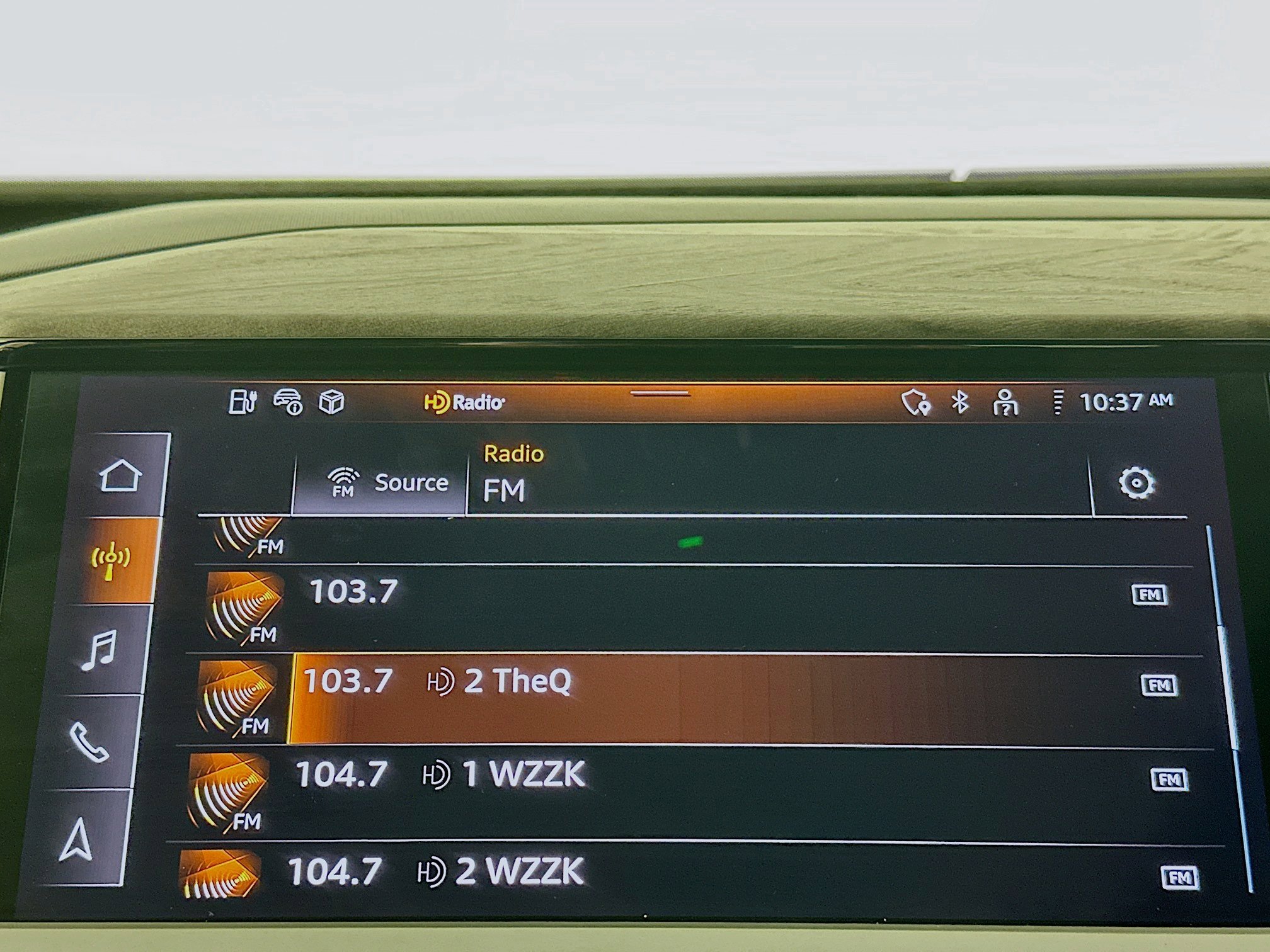 Used 2023 Audi Q4 e-tron Premium Plus w/ Premium Plus image 19