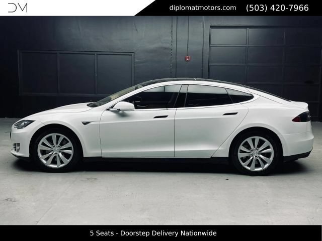 Used 2014 Tesla Model S 85 RWD image 4