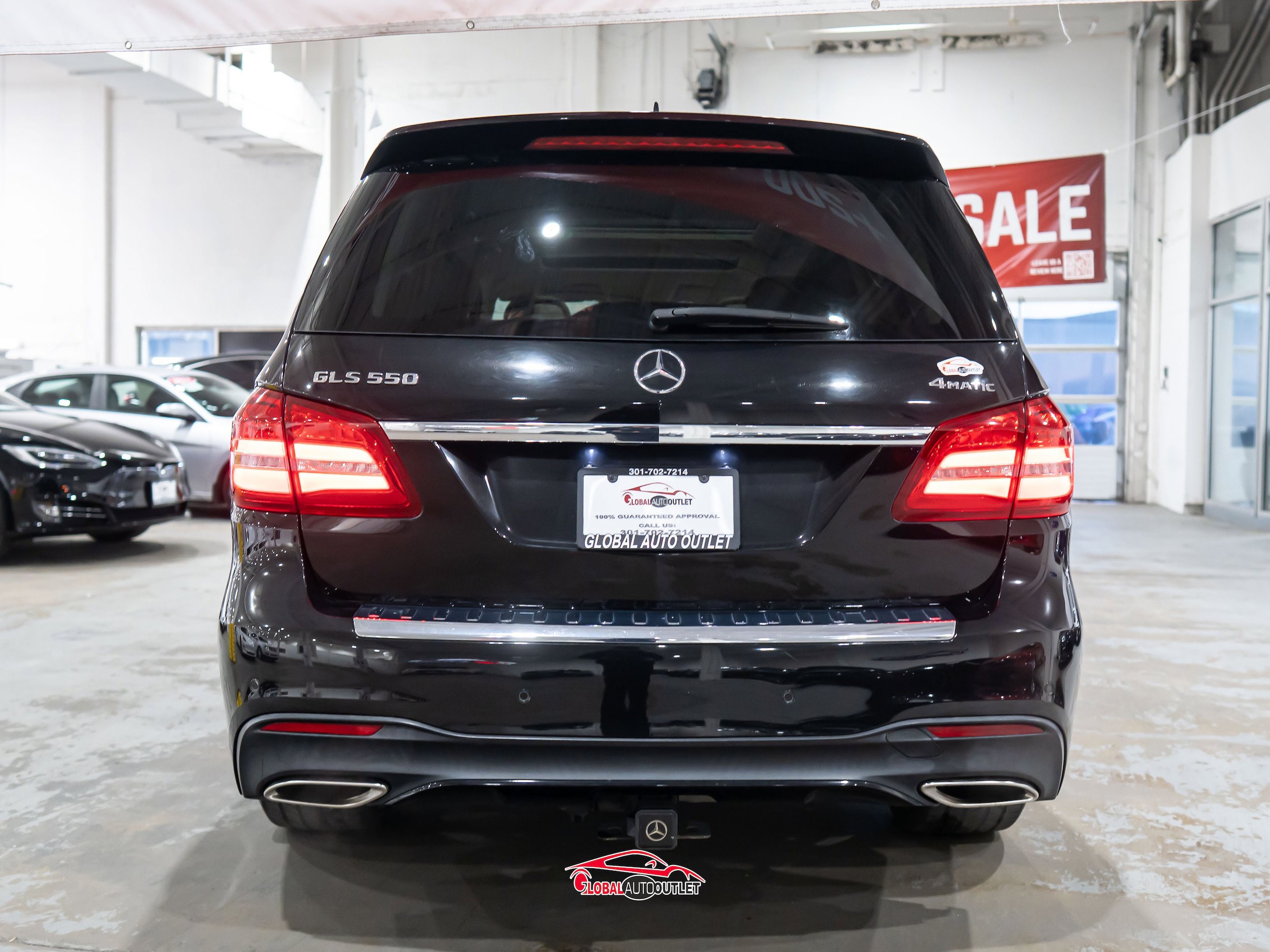 Used 2018 Mercedes-Benz GLS 550 4MATIC w/ Driver Assistance Package image 6