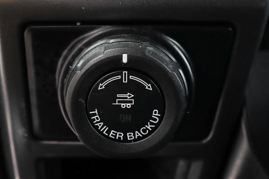 Used 2019 Ford F150 XLT image 39