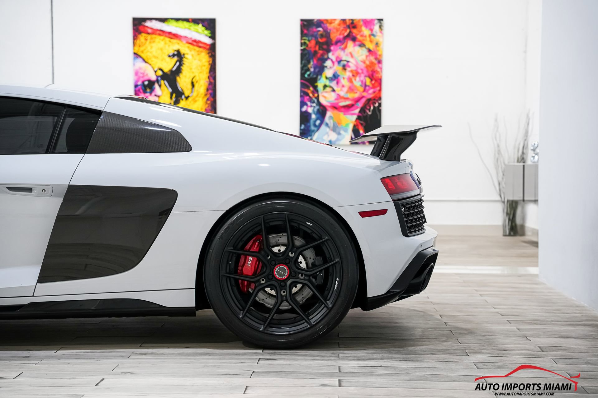 Used 2020 Audi R8 V10 w/ Carbon Exterior Package image 17